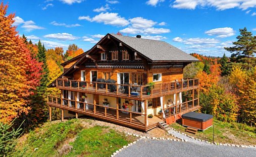 Casa en Saint-Adolphe-d'Howard, Quebec, Canadá 1