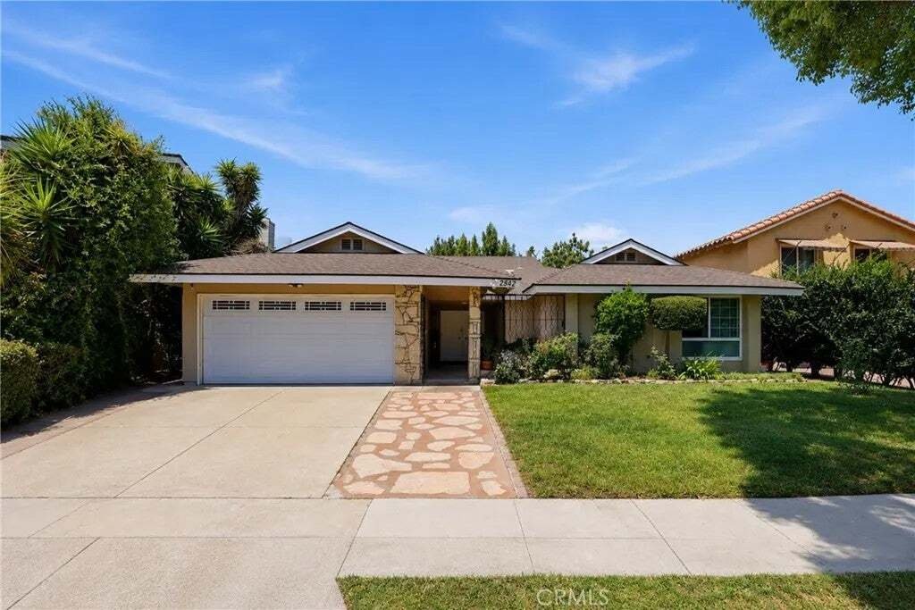 Maison à Santa Ana, Californie, États-Unis 2 - 19063415