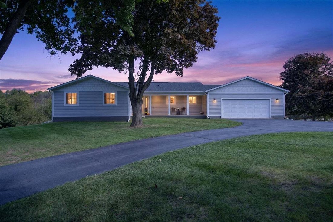 House in Manchester, Michigan, United States 2 - 19059842