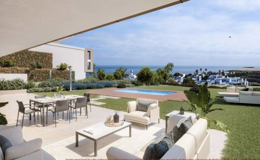 Apartment in Estepona, Andalusia, Spain 1