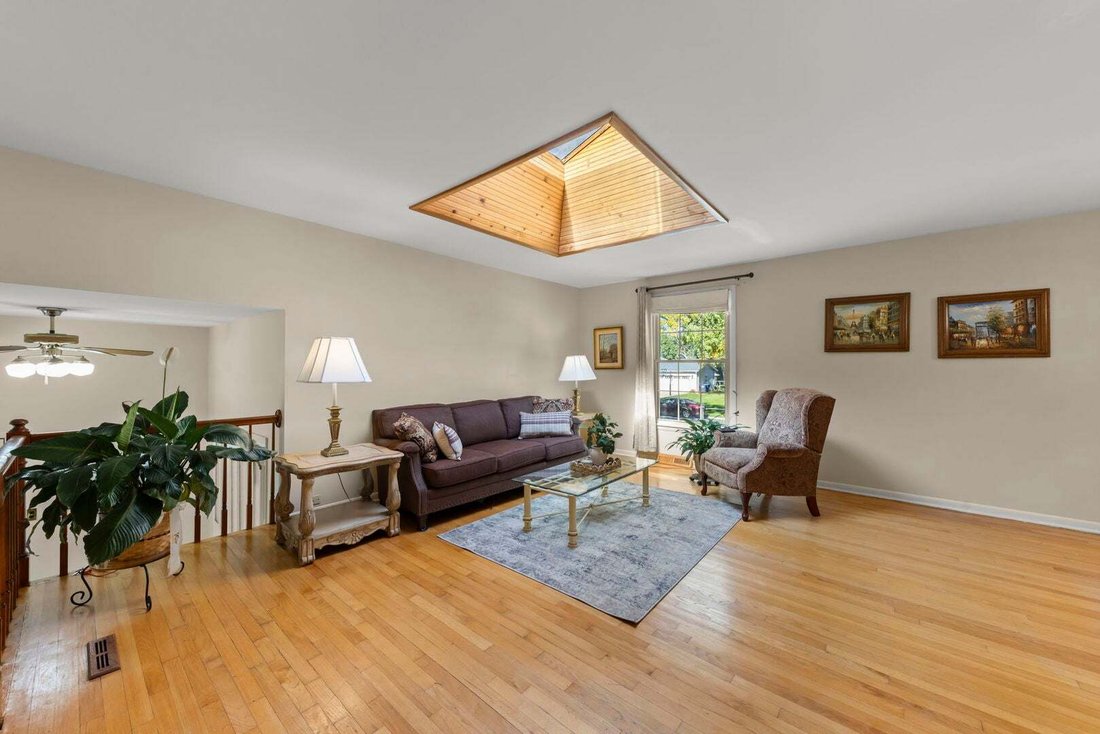 House in Darien, Illinois, United States 3 - 19059768