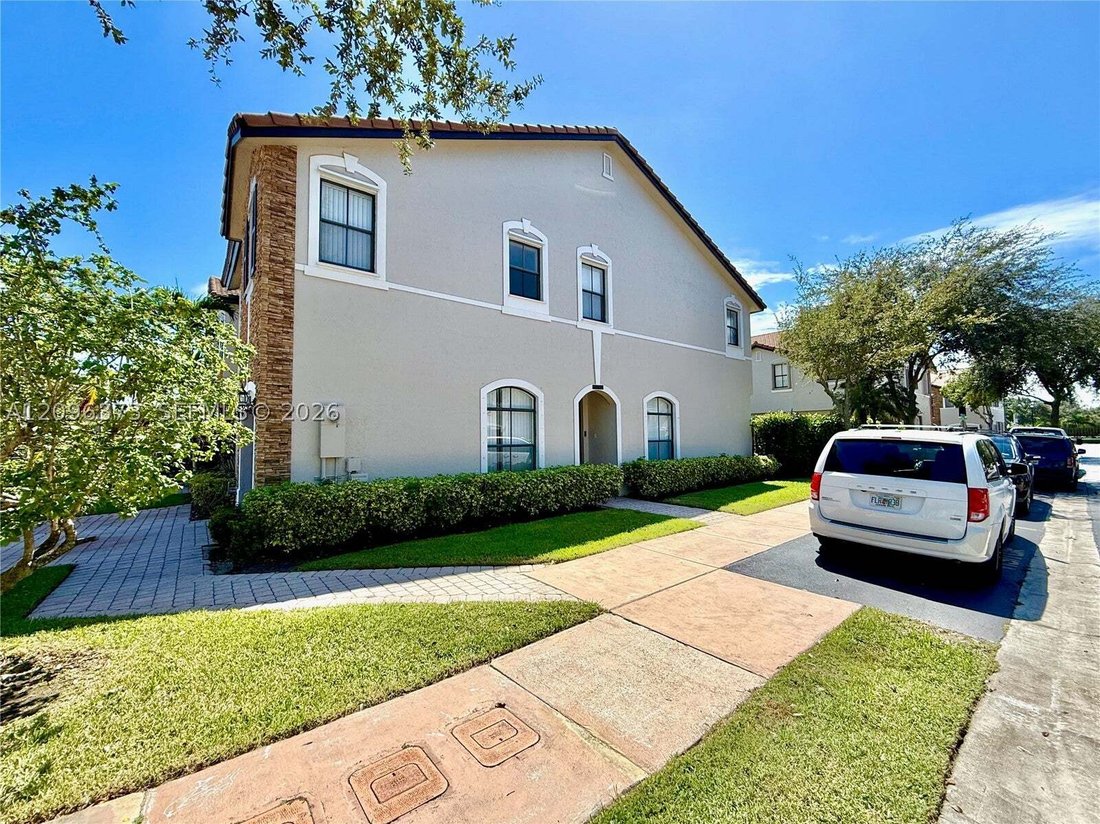 Townhouse in Doral, Florida, United States 3 - 19062873