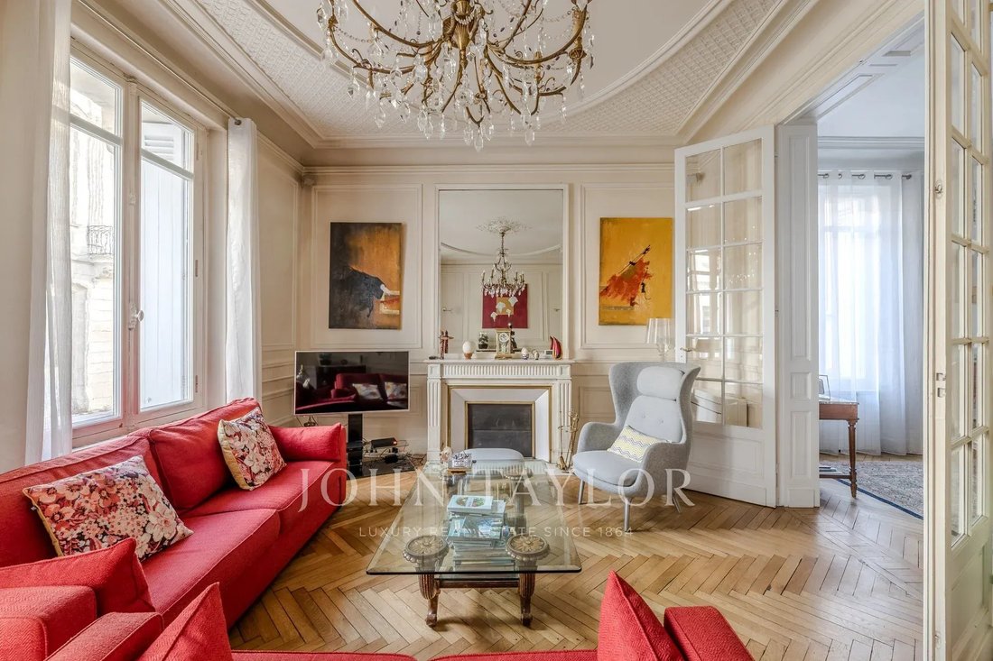 Townhouse in Hôtel de Ville-Quinconce-Saint Seurin-Fondaudège, Bordeaux, France 1 - 16533519