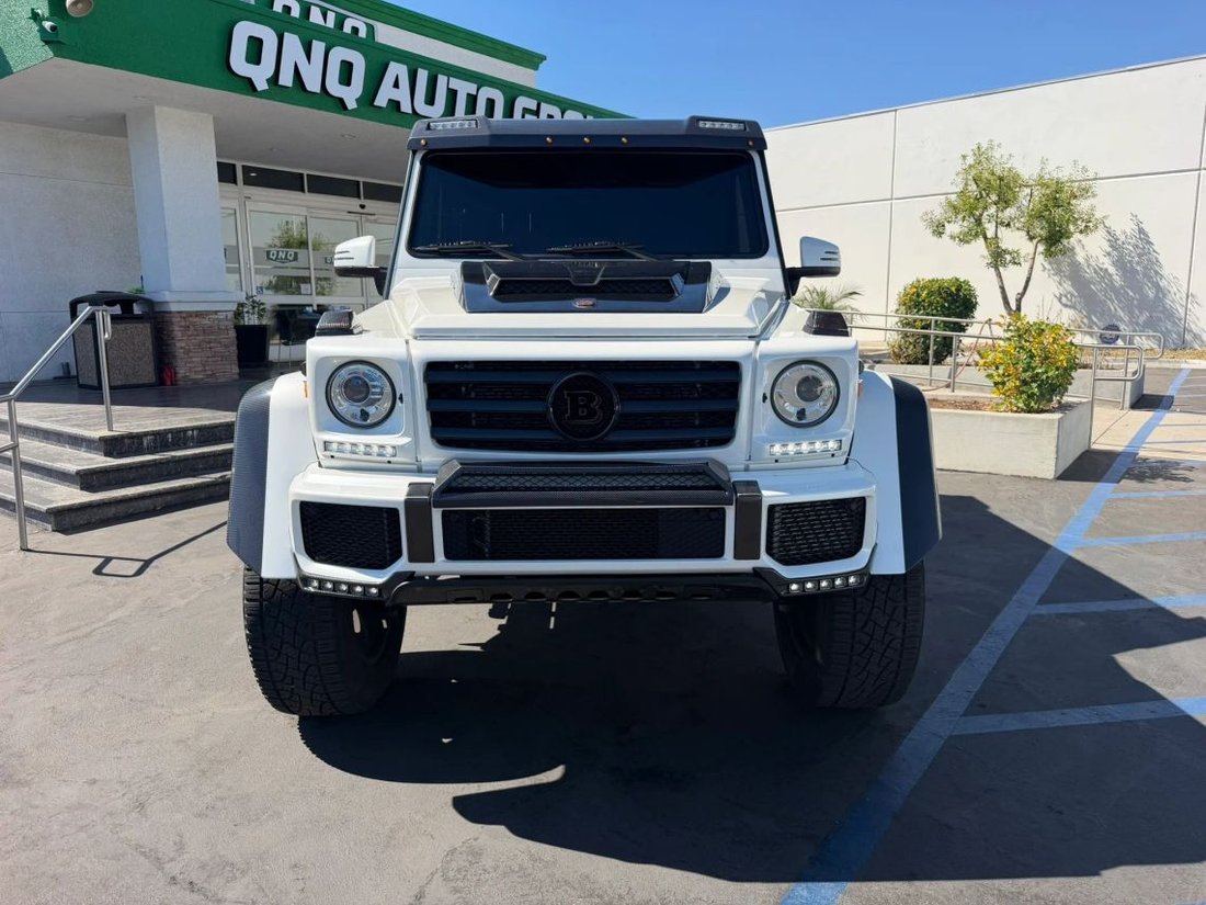 Suv in Ontario, CA, United States 3 - 19055931