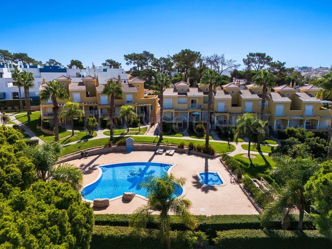Maison de ville à Vilamoura, Quarteira, Algarve 1 - 19064449