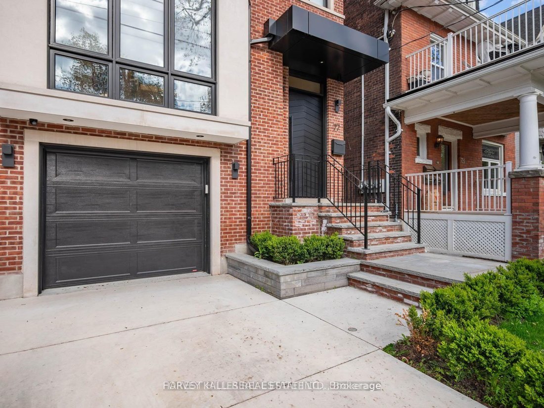 House in Toronto, Ontario, Canada 2 - 19065459