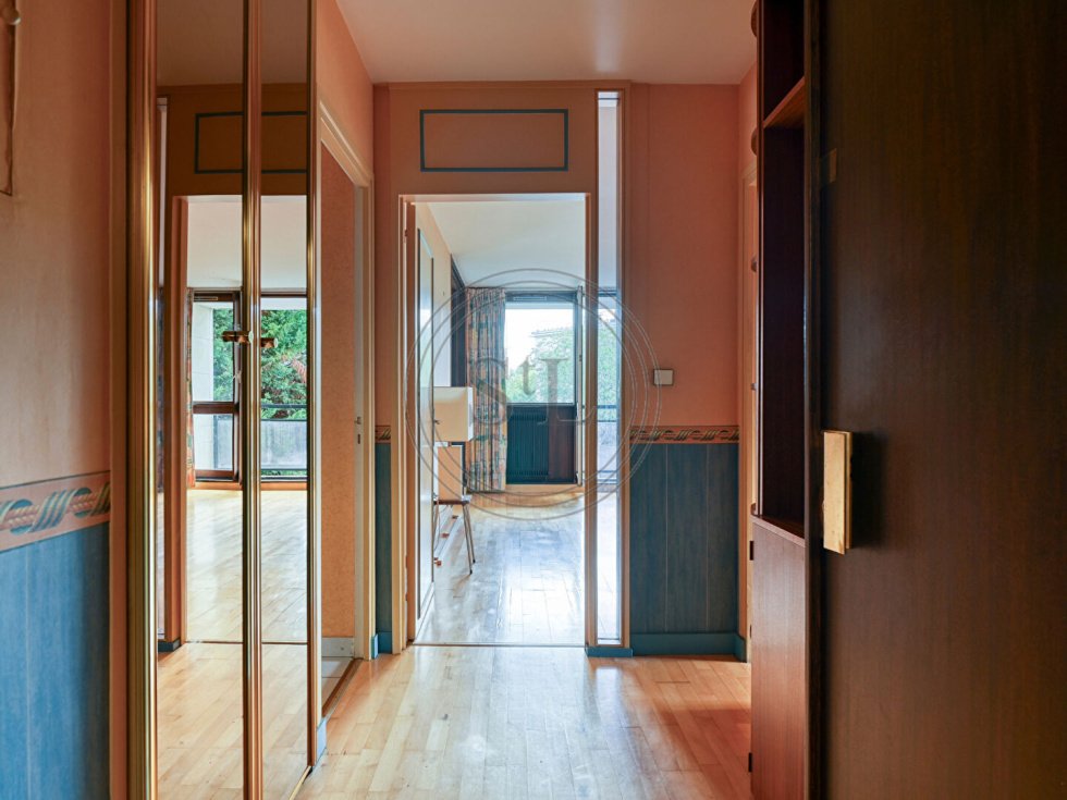 Apartment in Domaine National du Château, Versailles, France 2 - 19060257