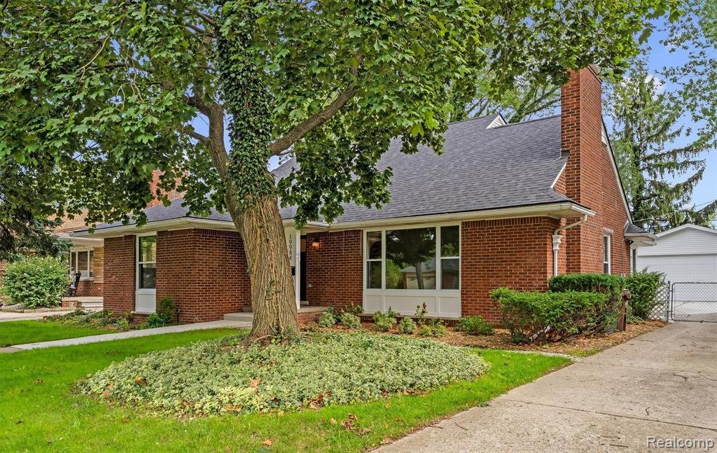 House in Grosse Pointe Shores, Michigan, United States 2 - 19063365