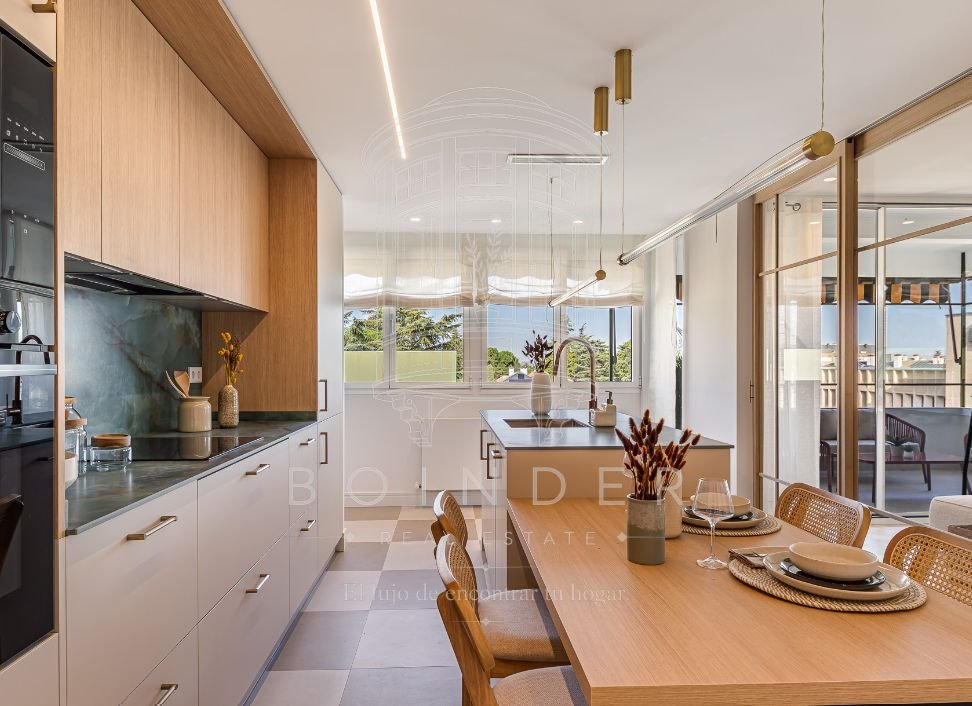 Wohnung in Fuencarral-El Pardo, Madrid, Spanien 4 - 19060890