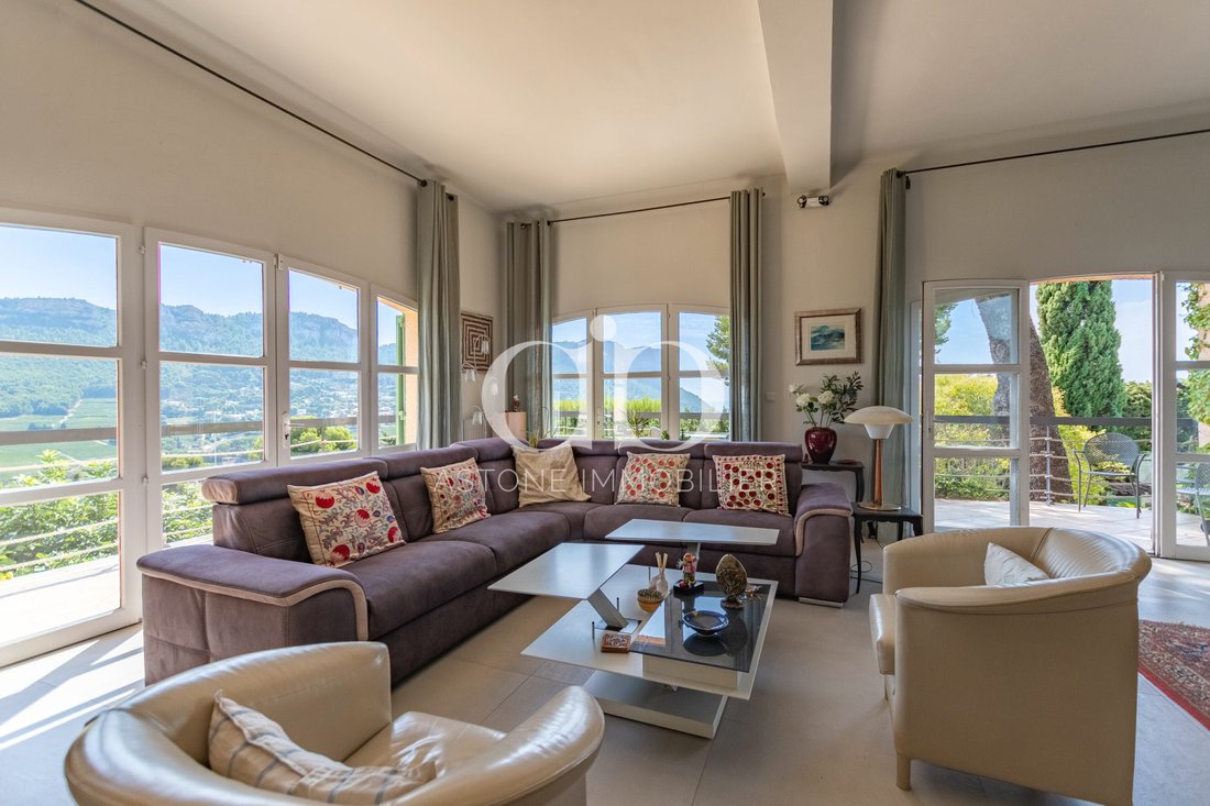House in Cassis, Provence-Alpes-Côte d'Azur, France 2 - 19063974