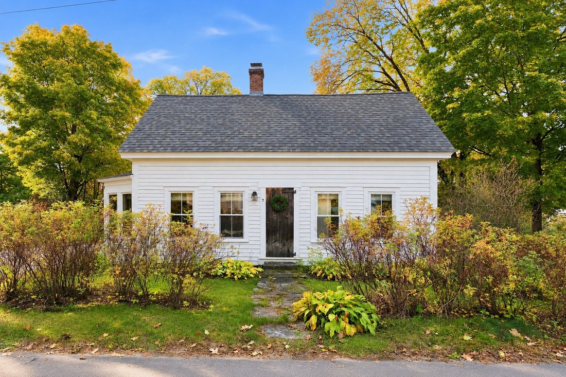 House in Andover, New Hampshire, United States 2 - 19061409