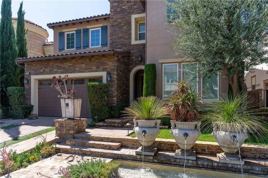 House in Los Angeles, California, United States 2 - 19063513