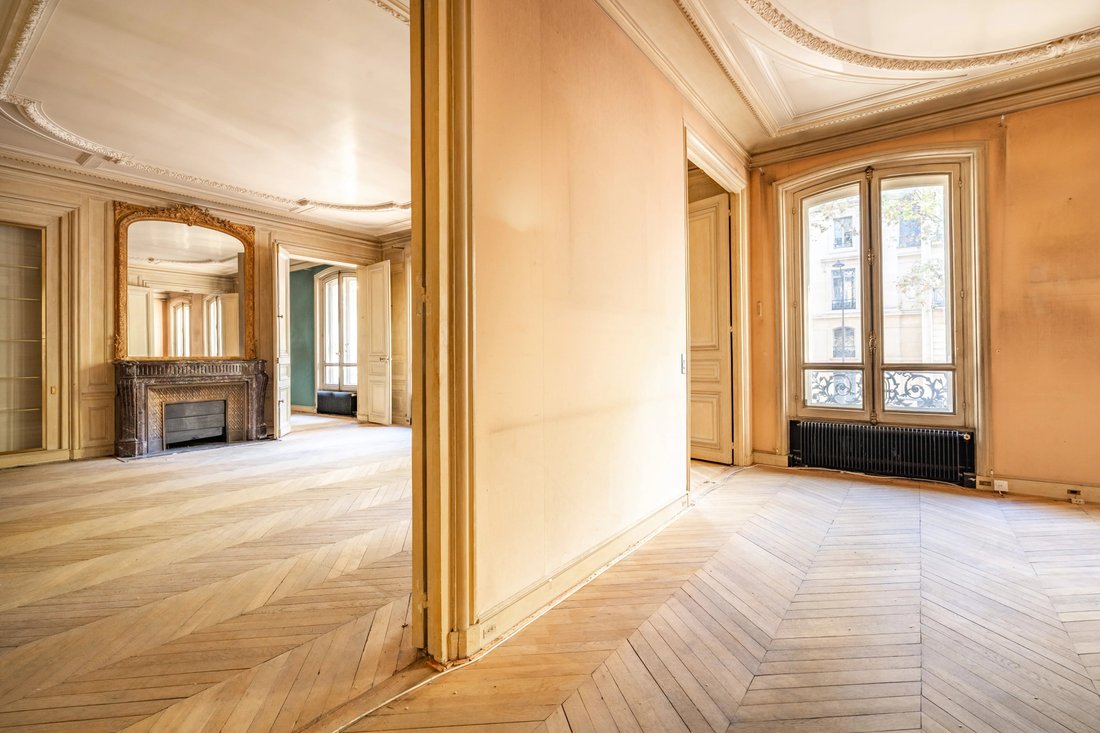 Appartamento a San Tommaso d'Aquino, Paris 7e Arrondissement, Parigi 5 - 19060605