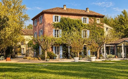 Casa de Campo en Nevons-ruta de Apt, L'Isle-sur-la-Sorgue, Francia 1
