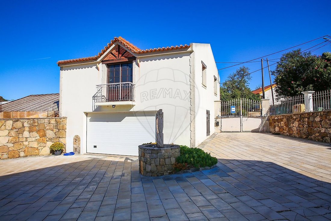 House in Santo Quintino, Lisbon, Portugal 5 - 19059550