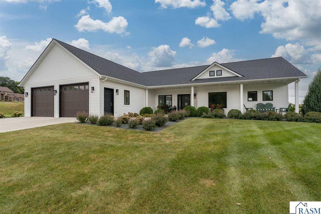 House in Elysian, Minnesota, United States 2 - 19065020