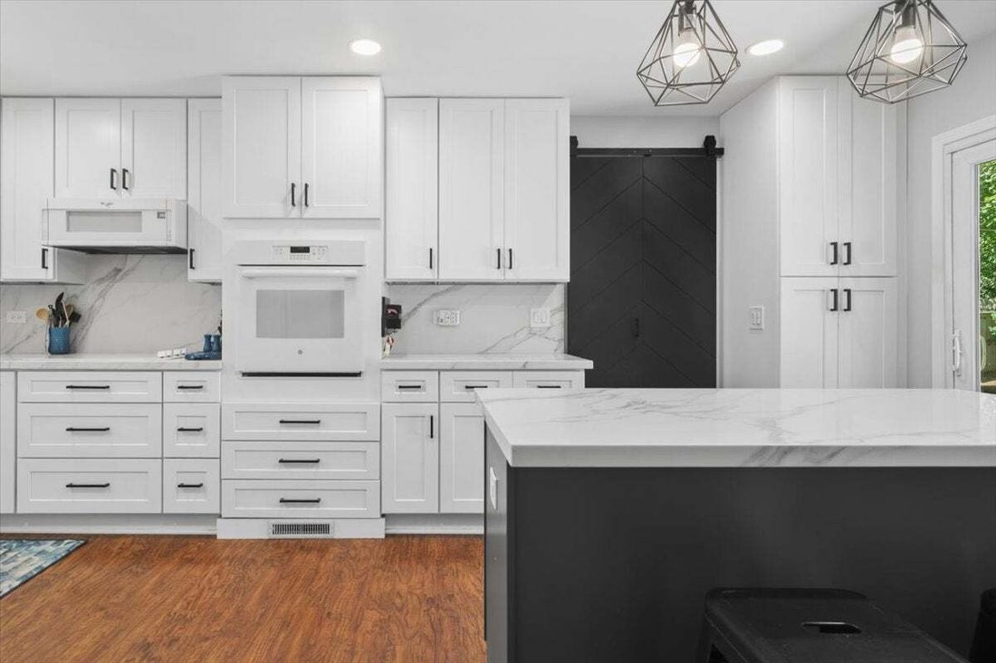 House in Buffalo Grove, Illinois, United States 2 - 19063265