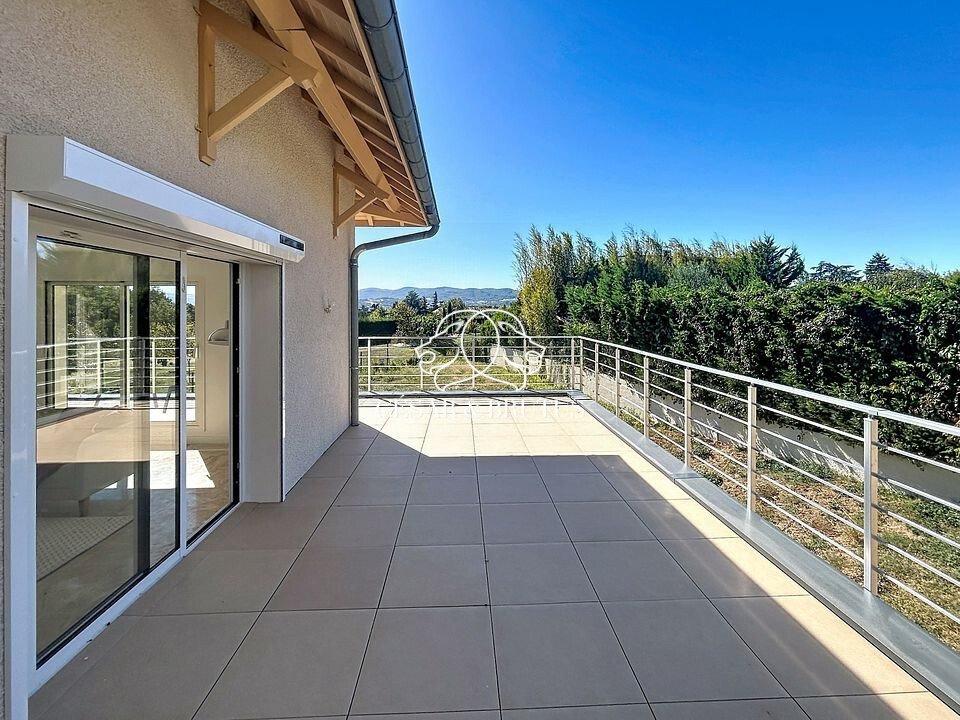 Appartement à Dardilly, Auvergne-Rhône-Alpes, France 3 - 19065696