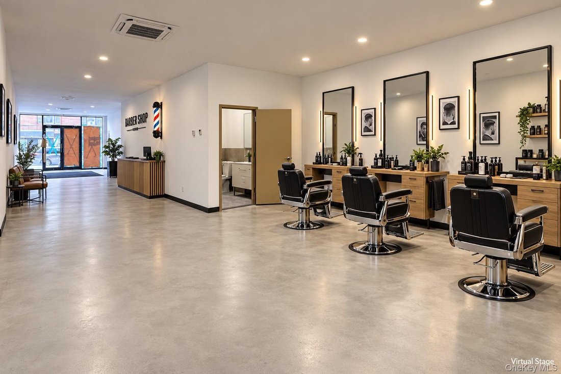 Casa en New Hyde Park, Nueva York, Estados Unidos 2 - 19062928