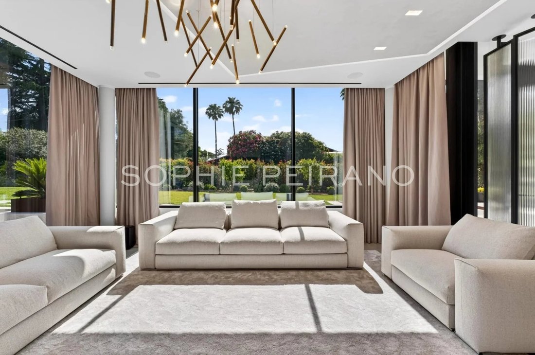 Villa in Antibes, Provence-Alpes-Côte d'Azur, France 3 - 19060576