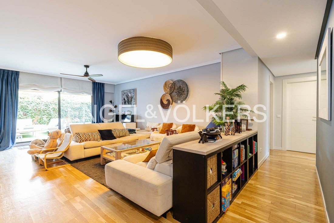 Wohnung in Majadahonda, Autonome Gemeinschaft Madrid, Spanien 4 - 19064380