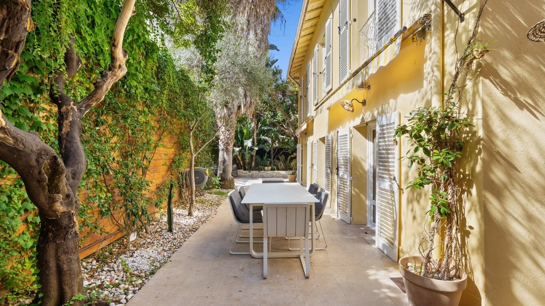 House in Juan les Pins-Gallice, Antibes, France 4 - 19060296