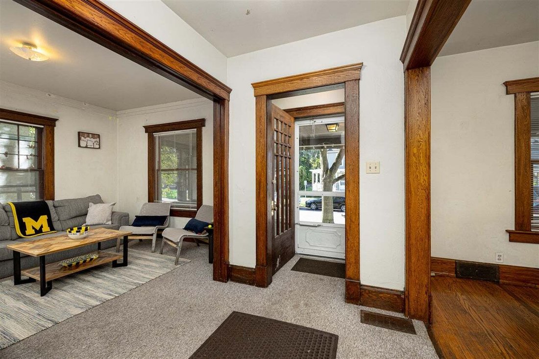 Casa en Ann Arbor, Míchigan, Estados Unidos 3 - 19063373