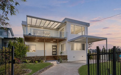 House in Narraweena, New South Wales, Australia 1