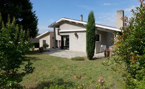 Villa in Centre-Plaine d'Elite, Brignais, Frankreich 1