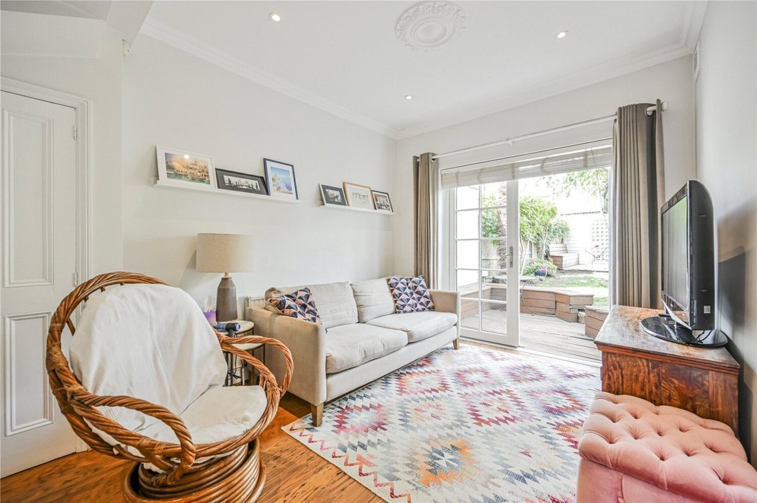 Haus in Bounds Green, Haringey, England 2 - 19062761
