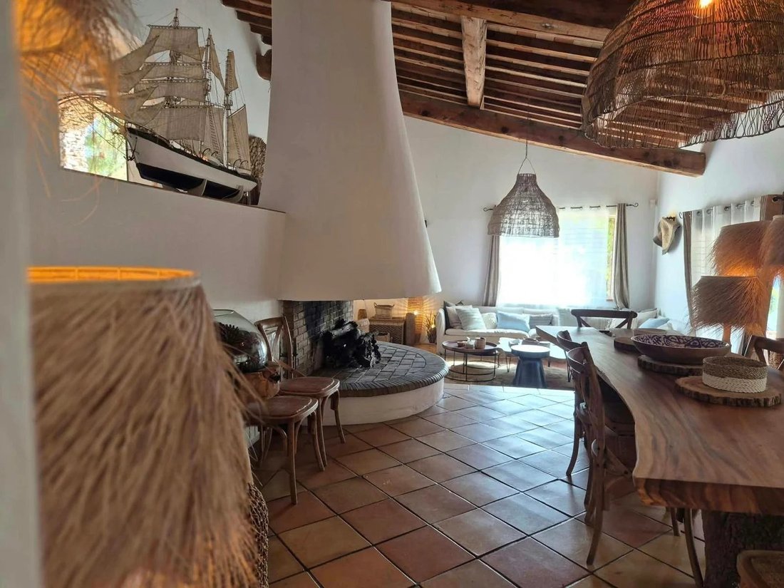 Estate in La Garde-Freinet, Provence-Alpes-Côte d'Azur, France 5 - 19060198