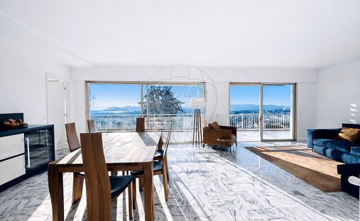 Appartement à Four à Chaux, Le Cannet, France 1