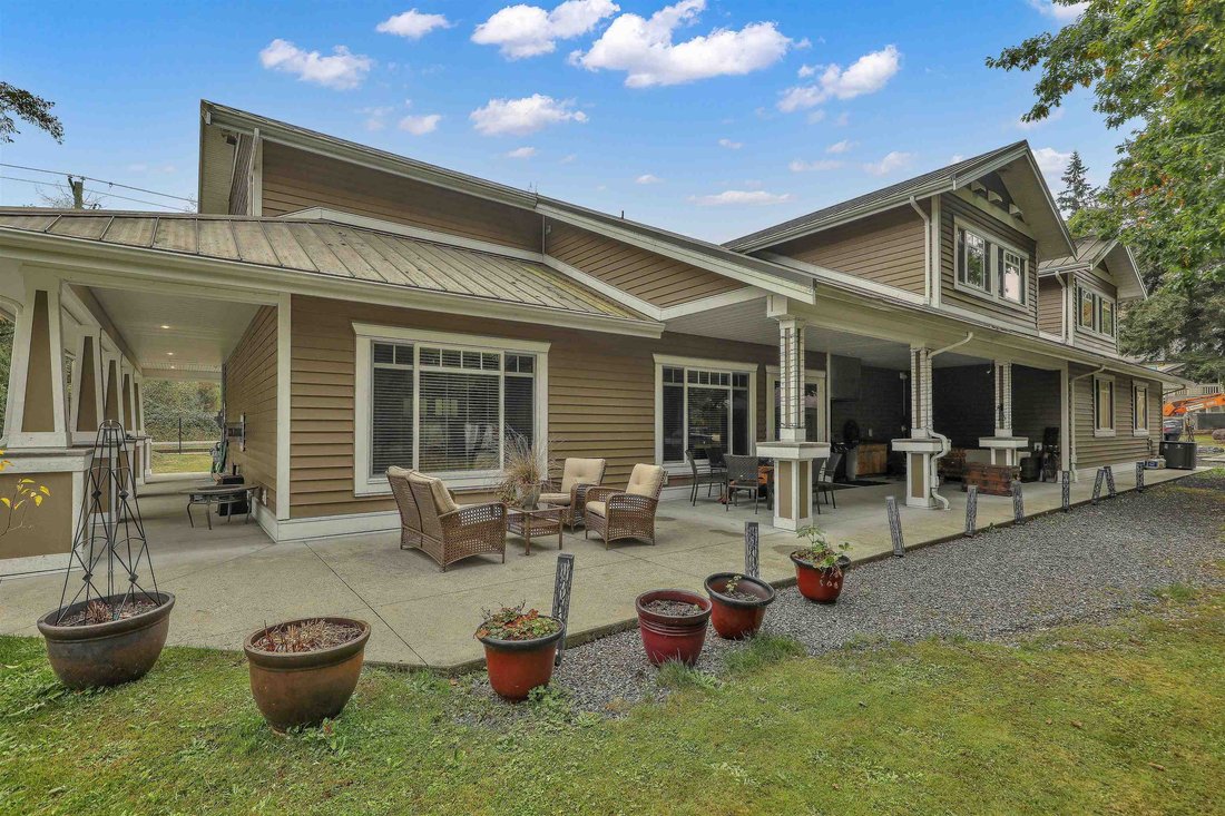 House in Surrey, British Columbia, Canada 4 - 19065597