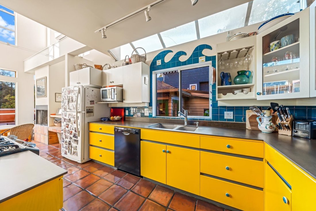House in Vancouver, British Columbia, Canada 4 - 19065589