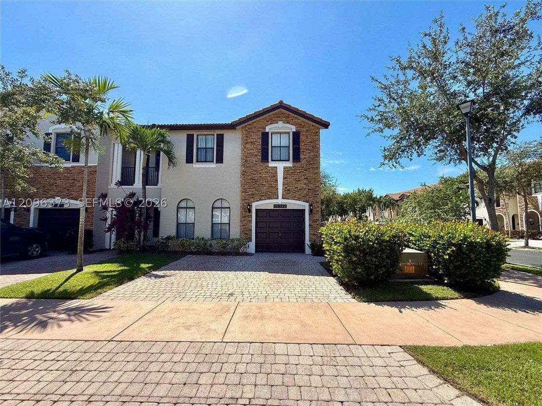 Townhouse in Doral, Florida, United States 1 - 19062873