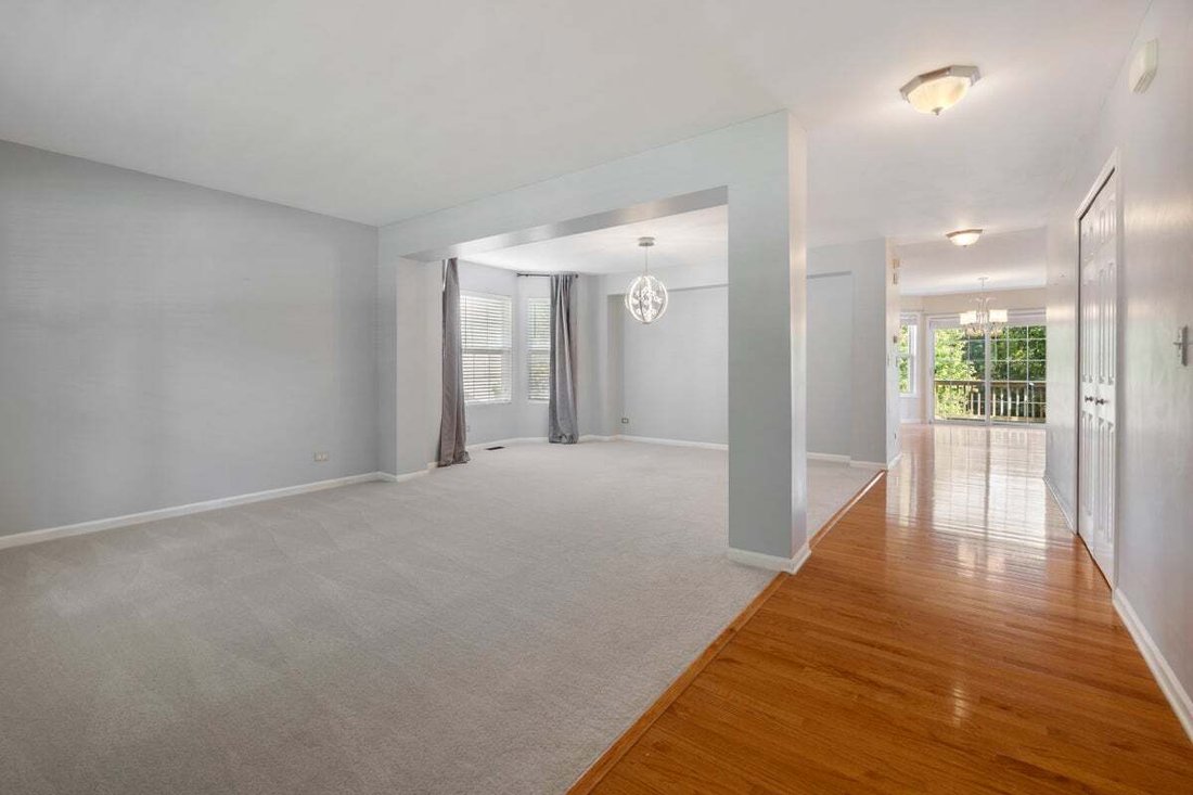 House in Lindenhurst, Illinois, United States 4 - 19059700