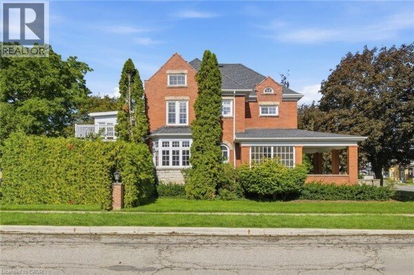 Maison à North Perth, Ontario, Canada 1 - 19061573