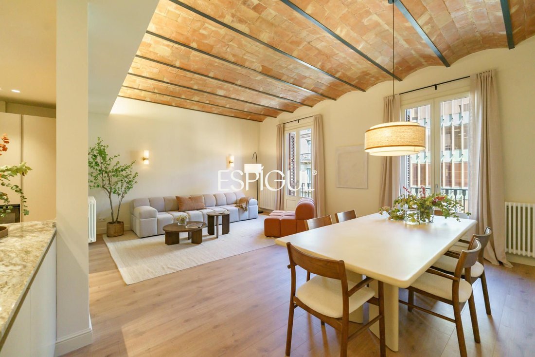 Apartment in Eixample, Barcelona, Spain 1 - 19059356