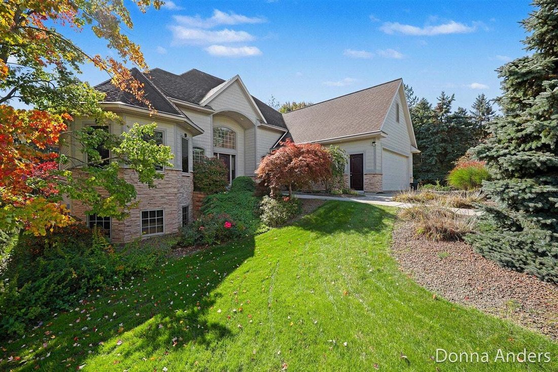 Casa en Plainfield charter Township, Míchigan, Estados Unidos 1 - 19063356