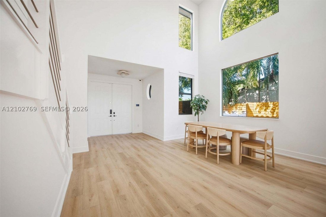 Casa en Miami, Florida, Estados Unidos 3 - 19062897