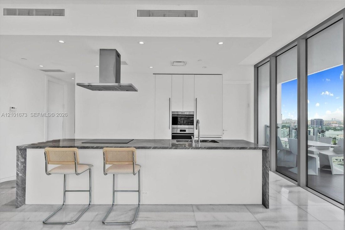 Appartement à Miami, Floride, États-Unis 5 - 19064220