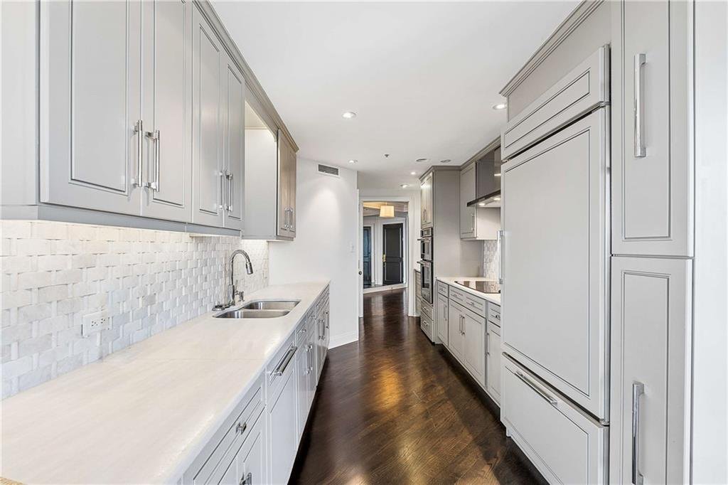 Condo in Atlanta, Georgia, United States 3 - 19059669