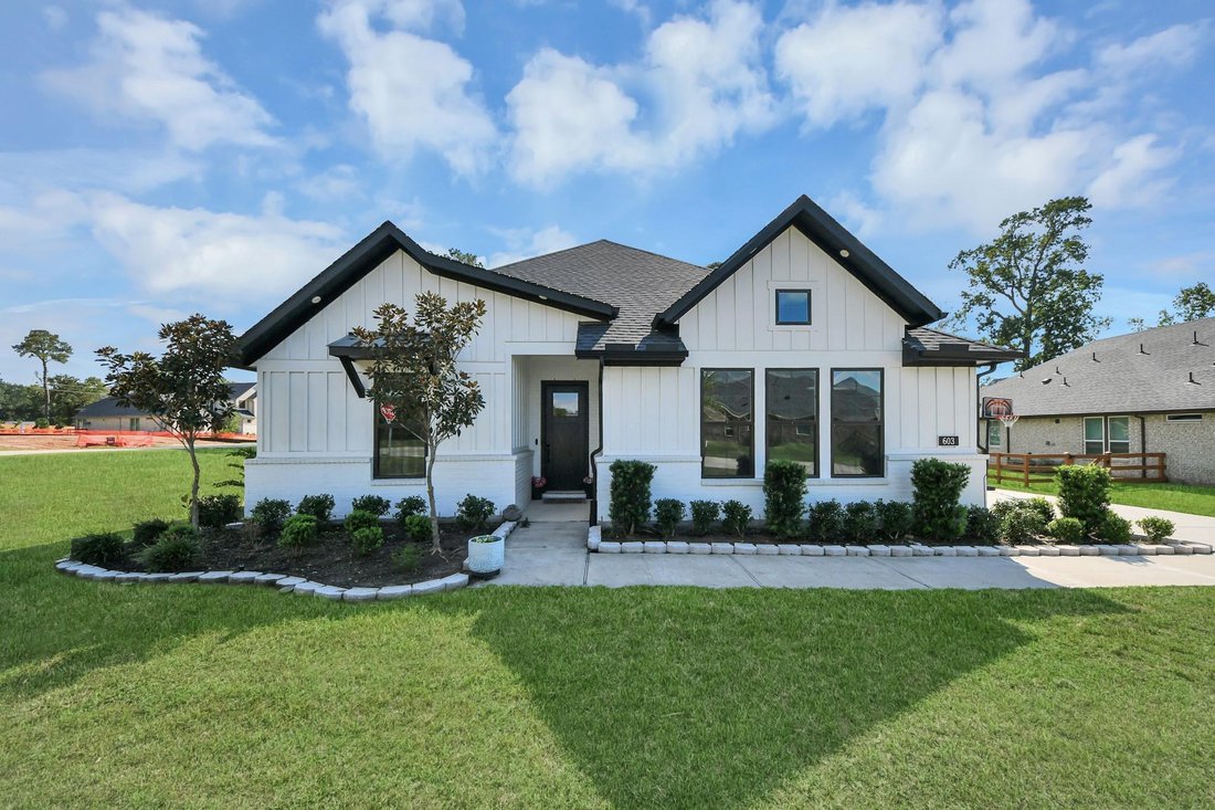 House in Magnolia, Texas, United States 1 - 19063636