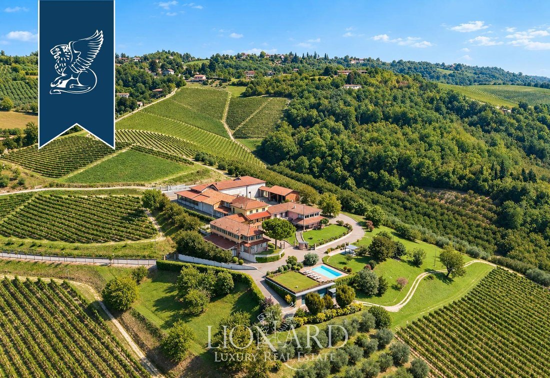 Villa à Grazzano Badoglio, Piémont, Italie 2 - 19064424