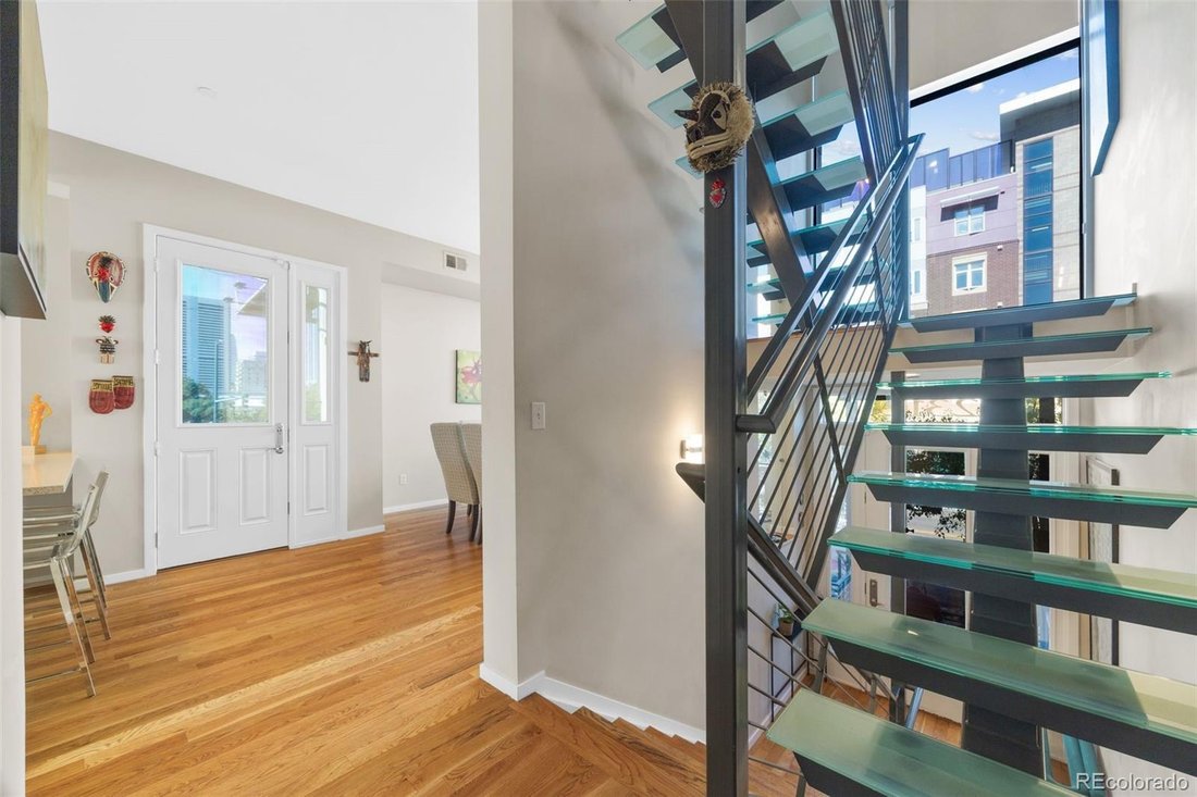 Townhouse in Denver, Colorado, United States 4 - 19059655