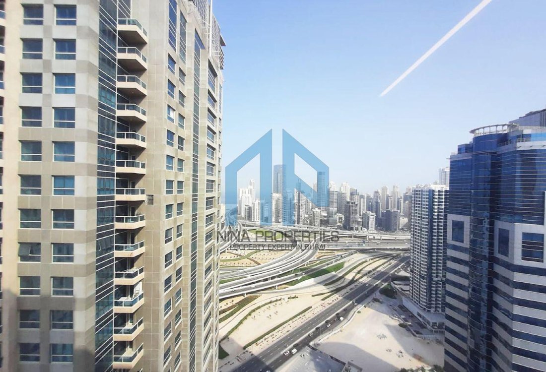 JLT / Jumeirah Lakes Towers, Dubai, United Arab Emirates 4 - 19060289