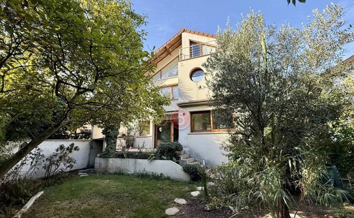Casa en Les Pavillons-sous-Bois, Isla de Francia, Francia 1
