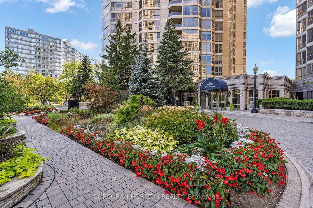 Condo in Mississauga, Ontario, Canada 2 - 19061580