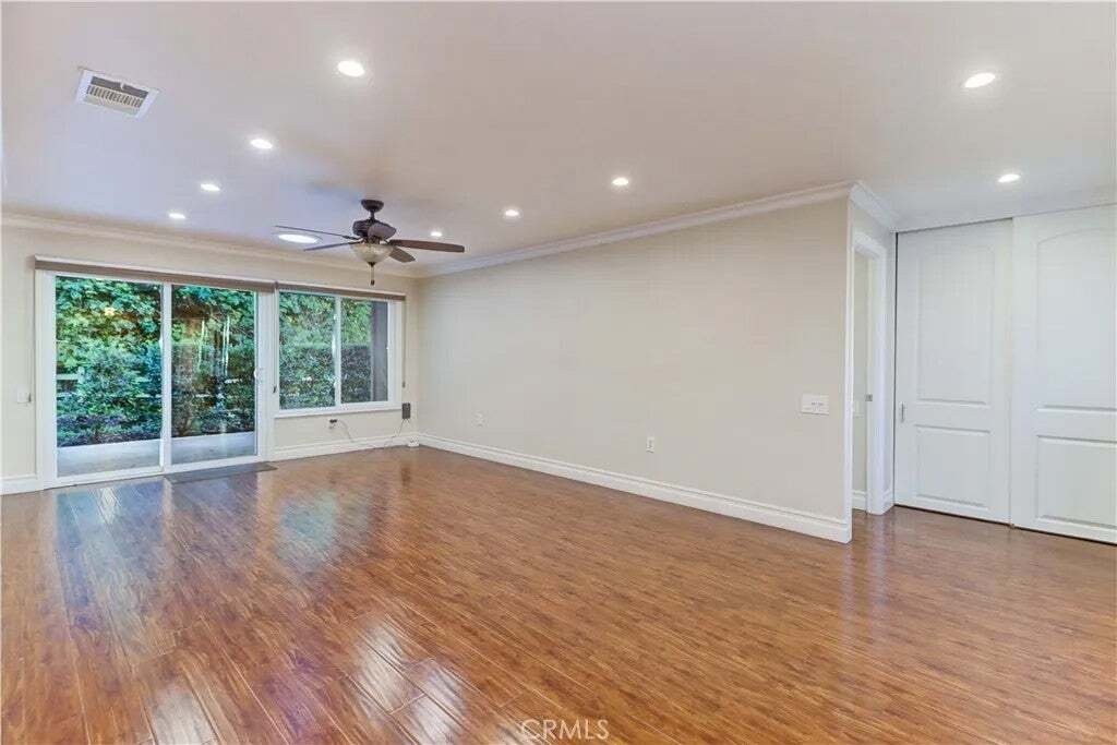 Condo in Laguna Woods, California, United States 4 - 19063468