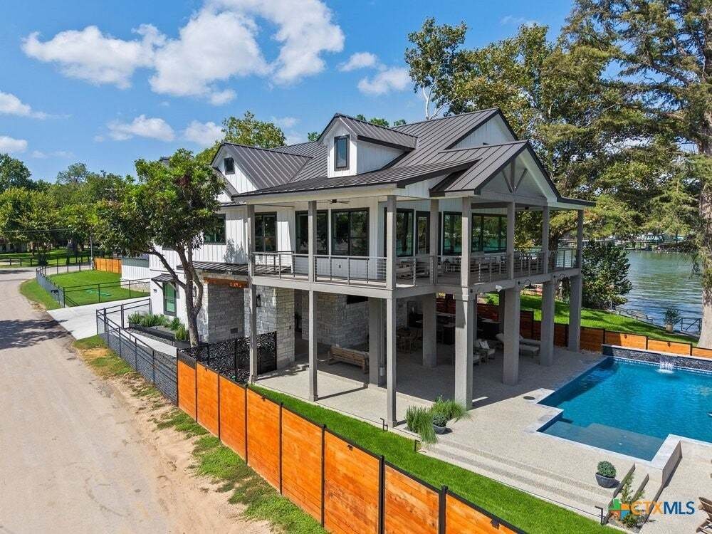 Maison à McQueeney, Texas, États-Unis 2 - 19062115